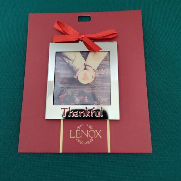 Lenox Holiday Thankful Frame Ornament - Picture 1 of 3